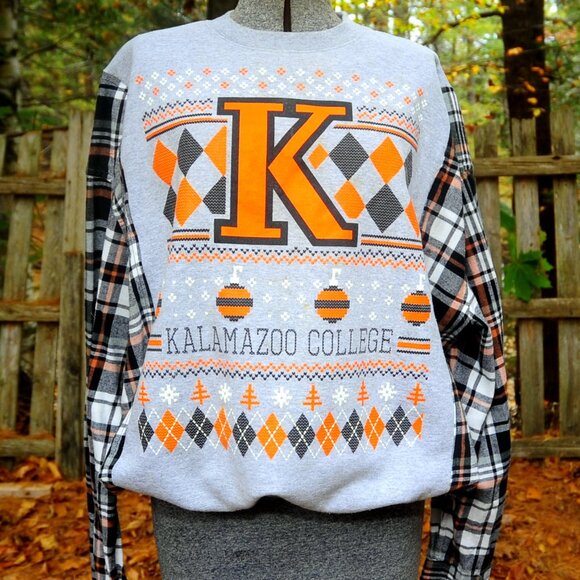 Kalamazoo College MI Reconstructed Xmas Sweatshirt Plaid Flannel Sleeves XL/2XL - Picture 9 of 9